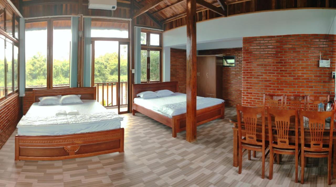 Homestay Dat Viet Cát Tiên Exterior foto